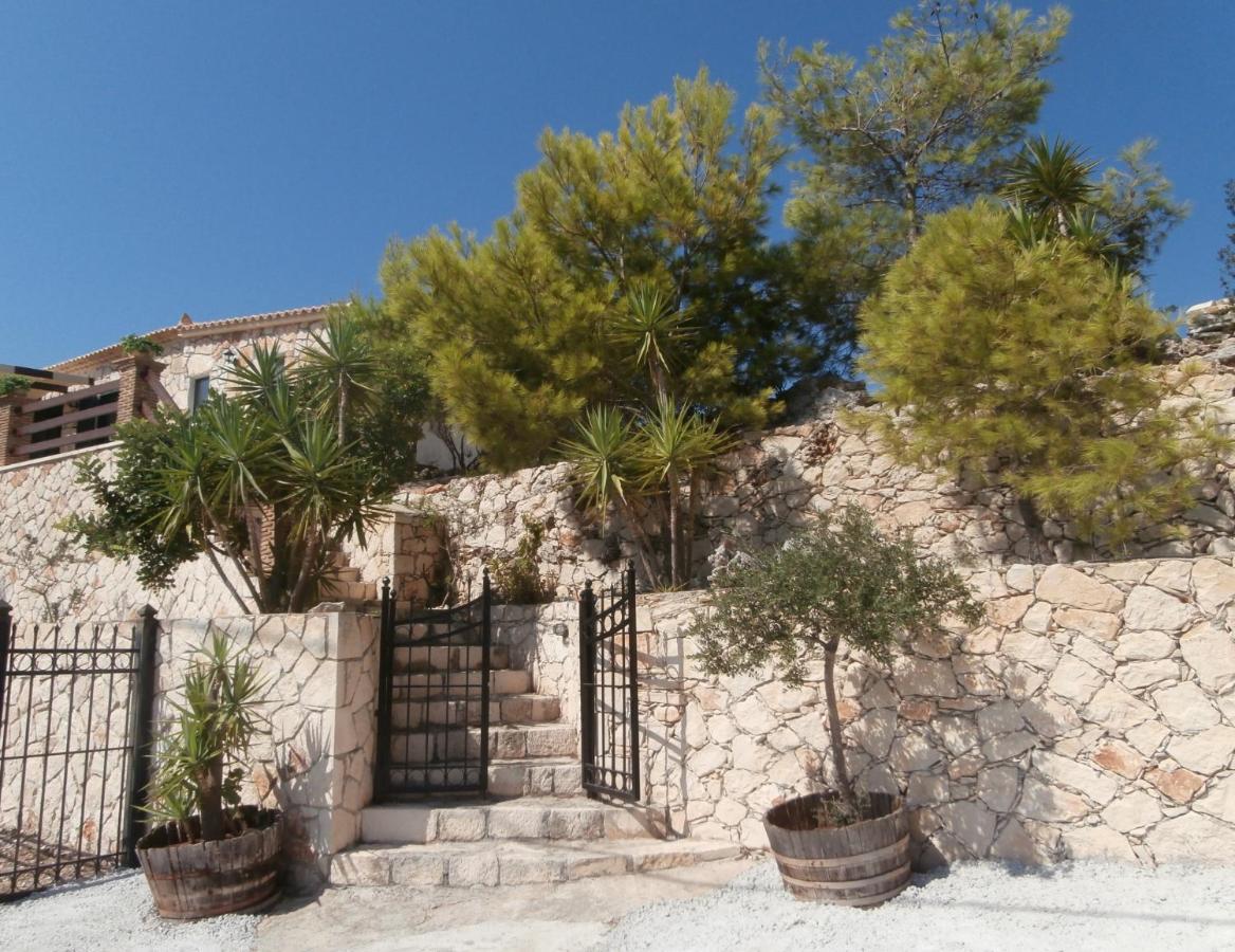 Villa Esperia Kampi  Exterior photo
